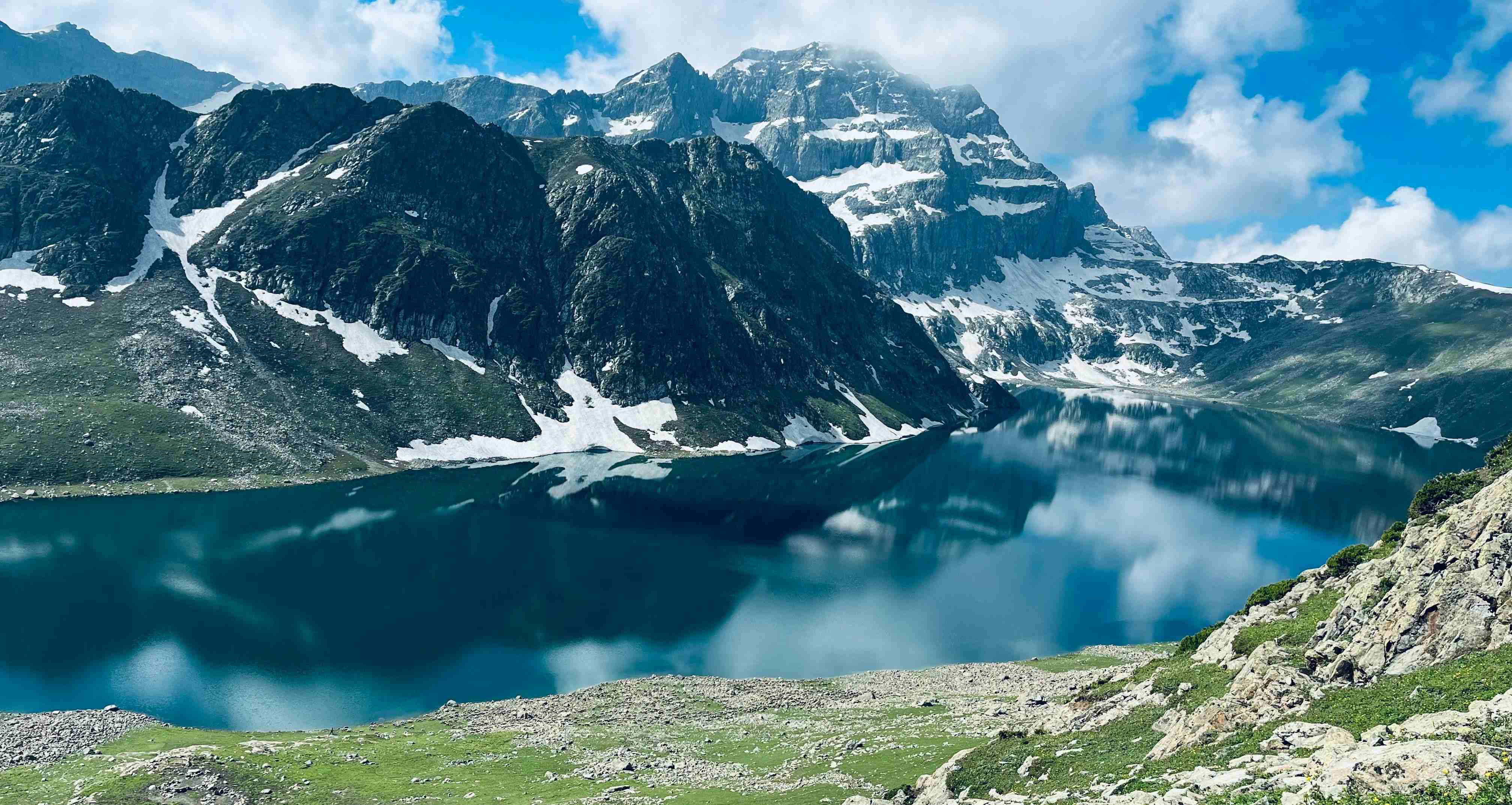 Kashmir Great Lakes Trek scenic view